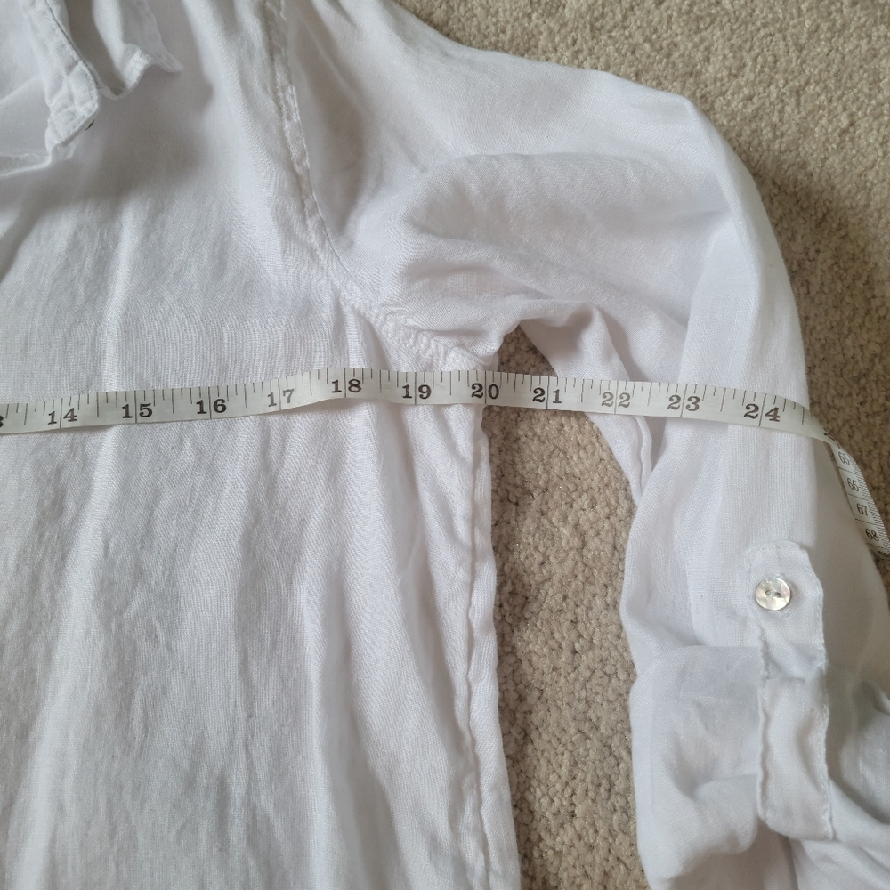 Tahari M 100% Linen Long Line White Button Up - Picture 5 of 9